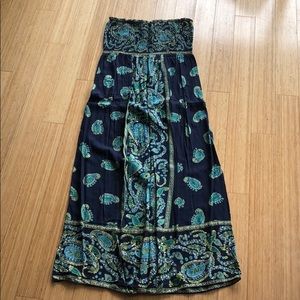 Strapless maxi great for parties or the beach